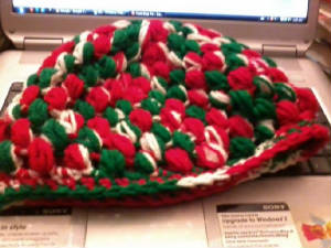 crocheted_popcorn_stitch_hat.jpg